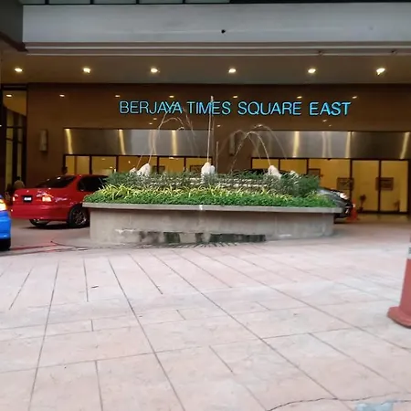 Times Square Apartment By Skyline Kuala Lumpur Luaran gambar