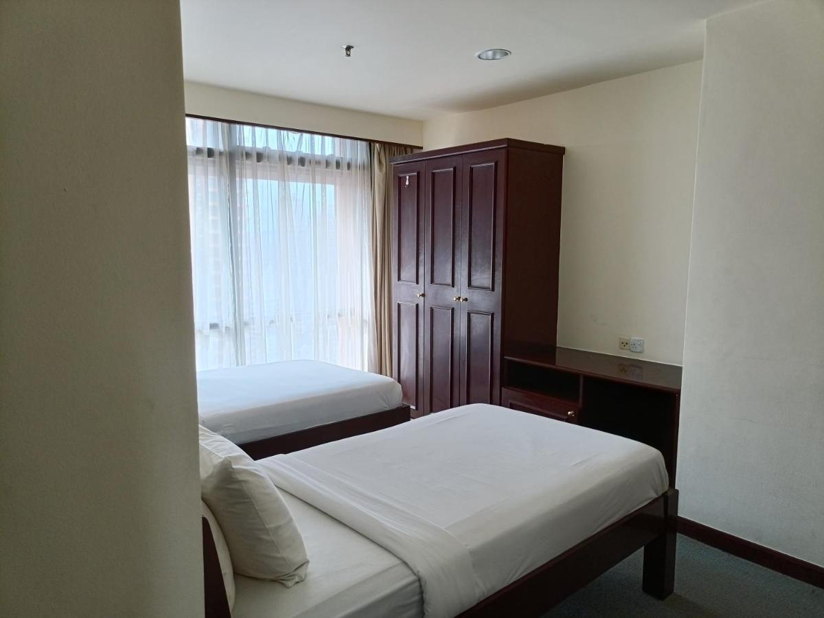 Times Square By Skyline Apartemen