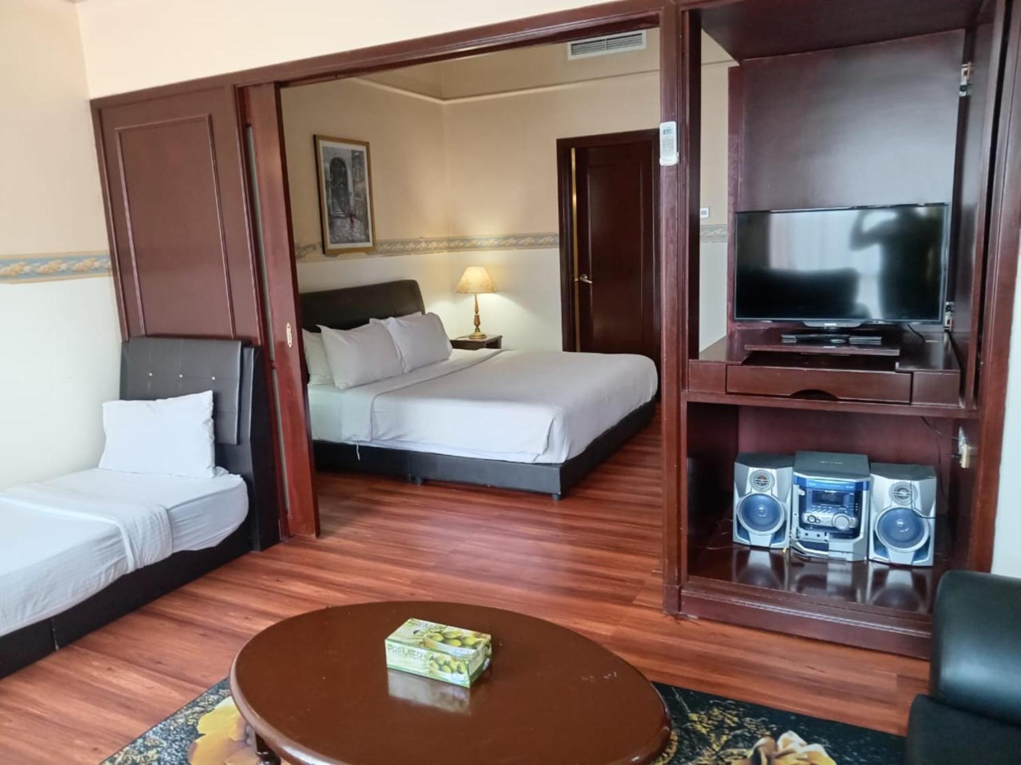 Apartemen Times Square By Skyline *