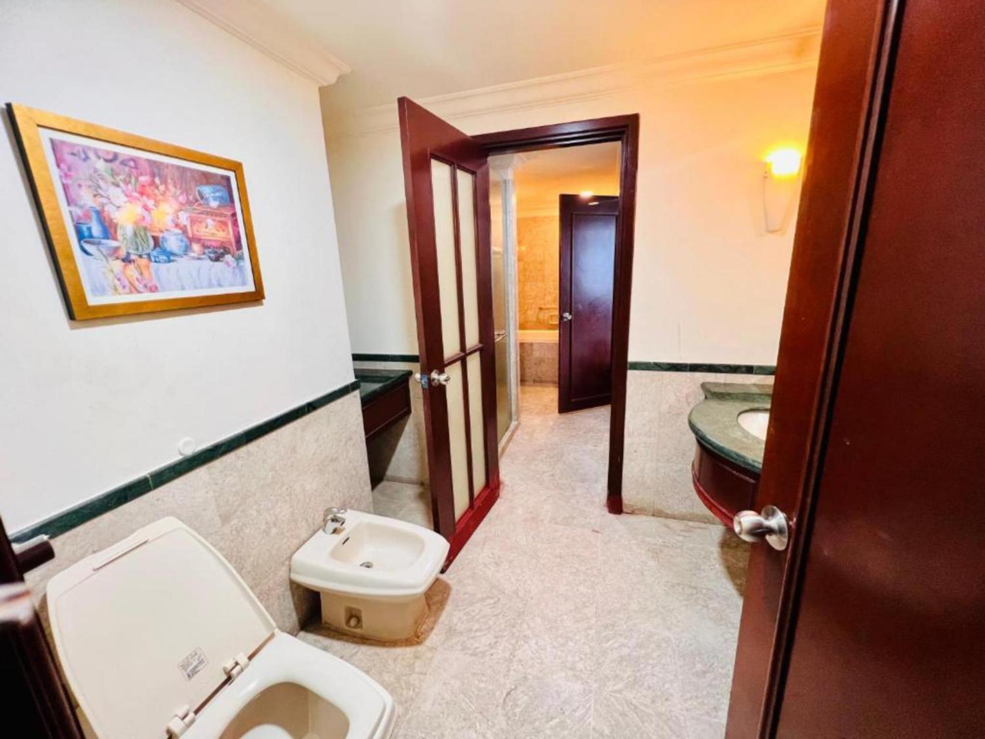 Apartemen Times Square By Skyline *