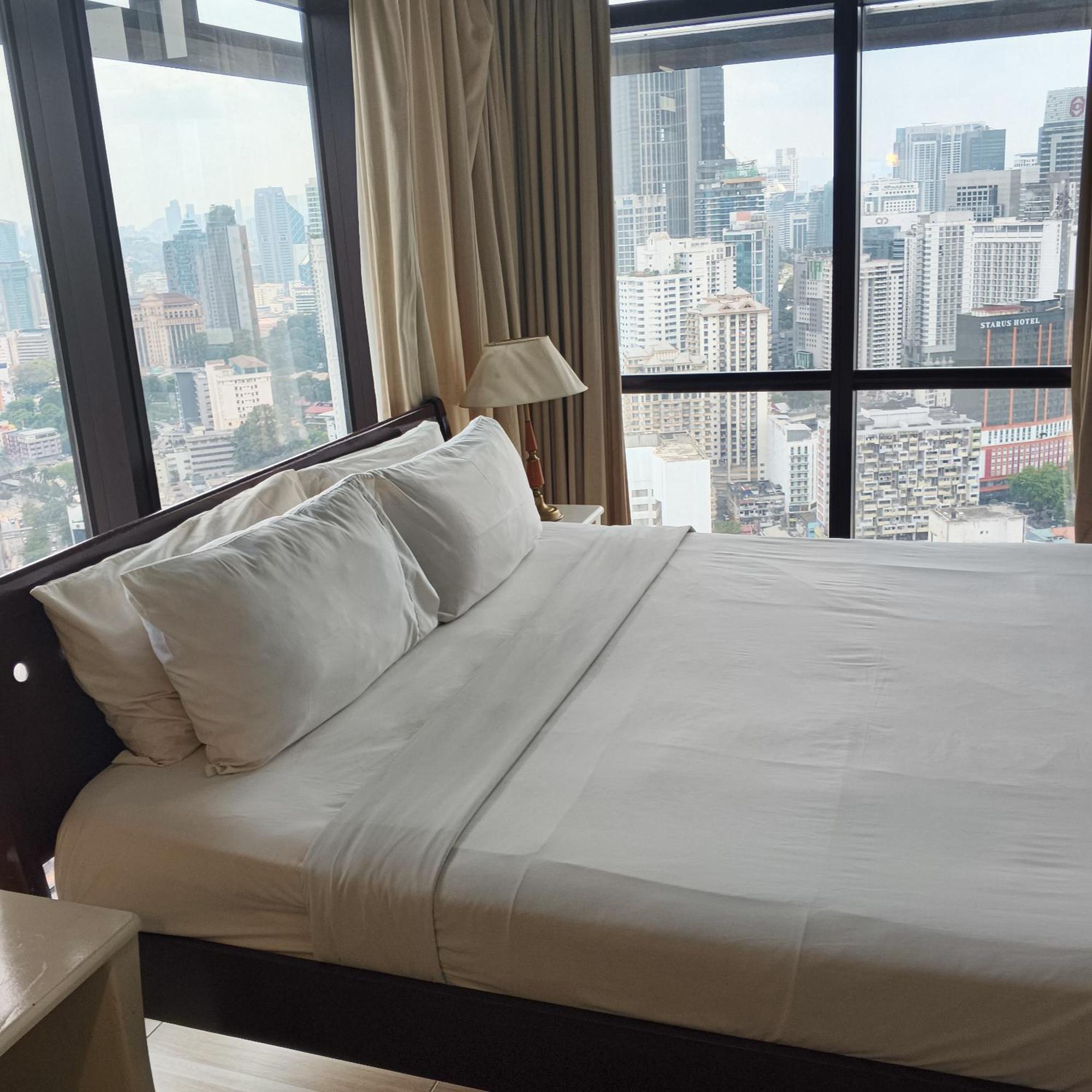 Times Square By Skyline Apartment